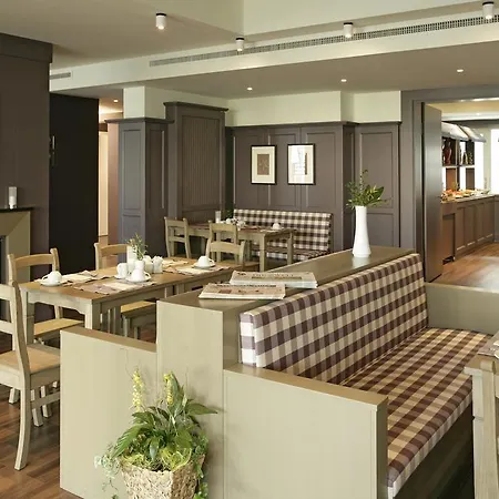 Aparthotel Aparthotel Zingst 3*