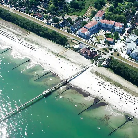 Aparthotel Zingst 3*