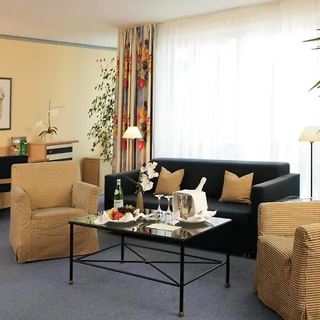 מלון דירות Aparthotel Zingst 3*